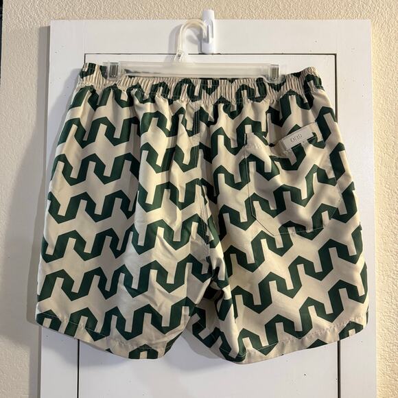 OAS Atlas Board Short Lined Size Large  Green/ Cream Vacation Swimwear - Picture 4 of 9